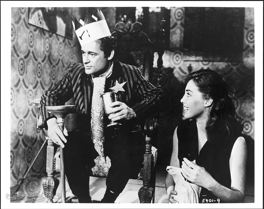 Still of Dick Miller in A Bucket of Blood (1959)