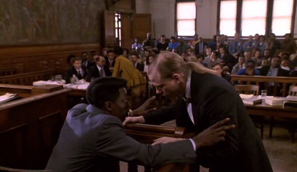 Still of Wesley Snipes and Ron Millkie in New Jack City
