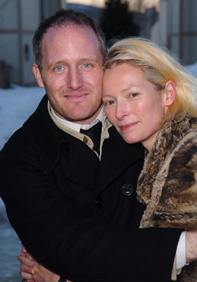 Mike Mills and Tilda Swinton at event of Thumbsucker (2005)