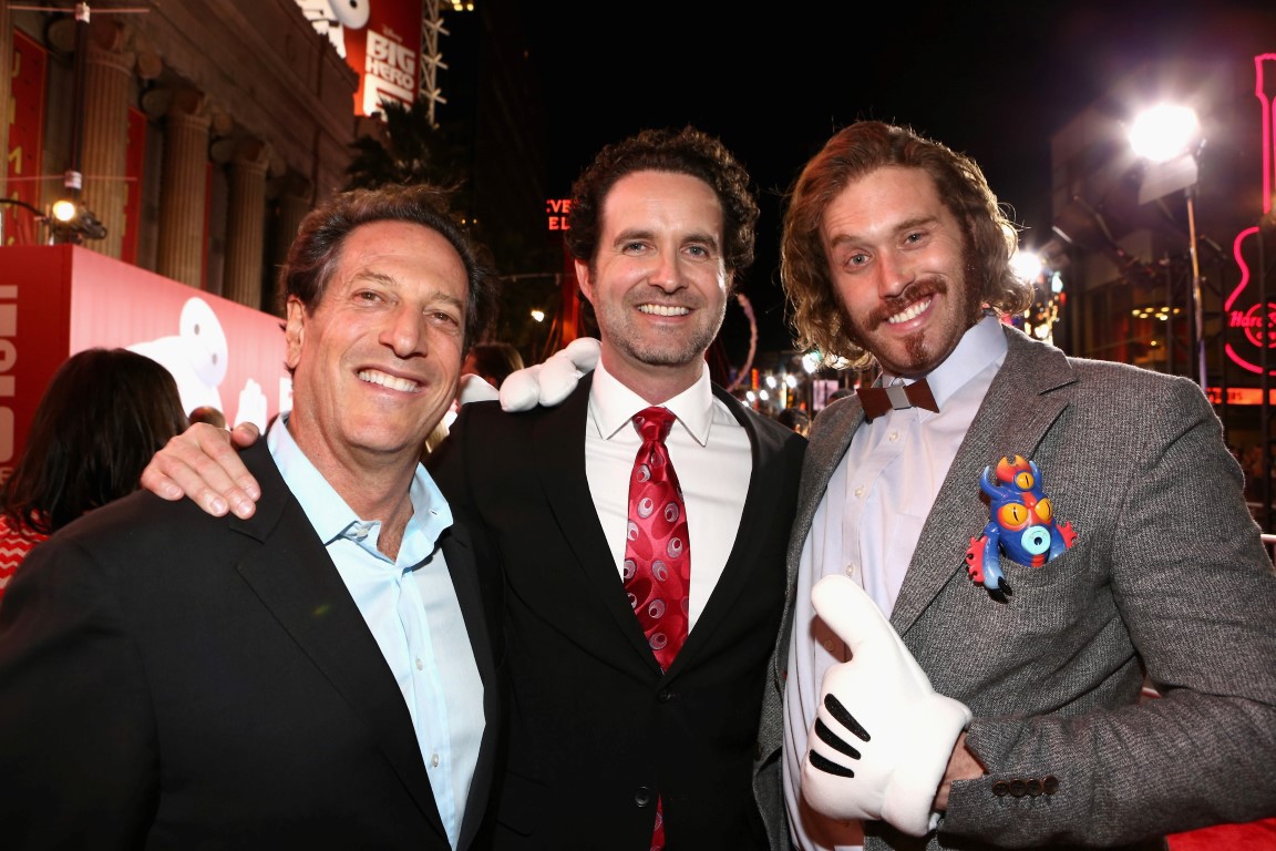 Robert L. Baird, Andrew Millstein and T.J. Miller at event of Galingasis 6 (2014)