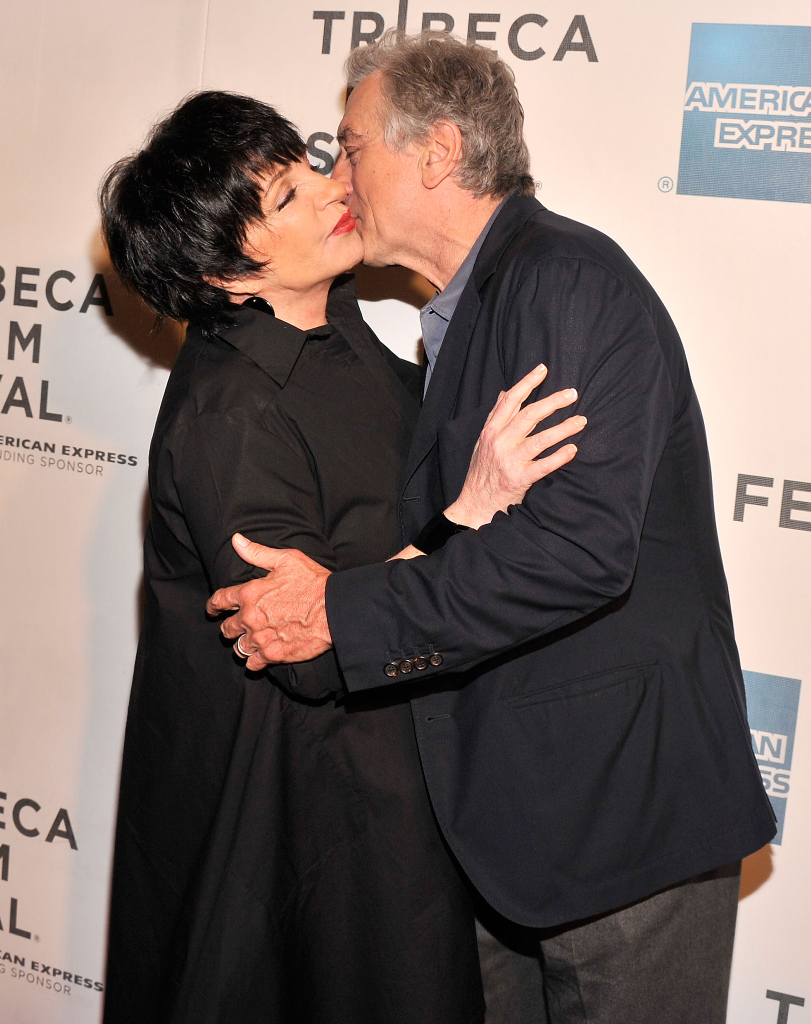 Robert De Niro and Liza Minnelli at event of Mistaken for Strangers (2013)