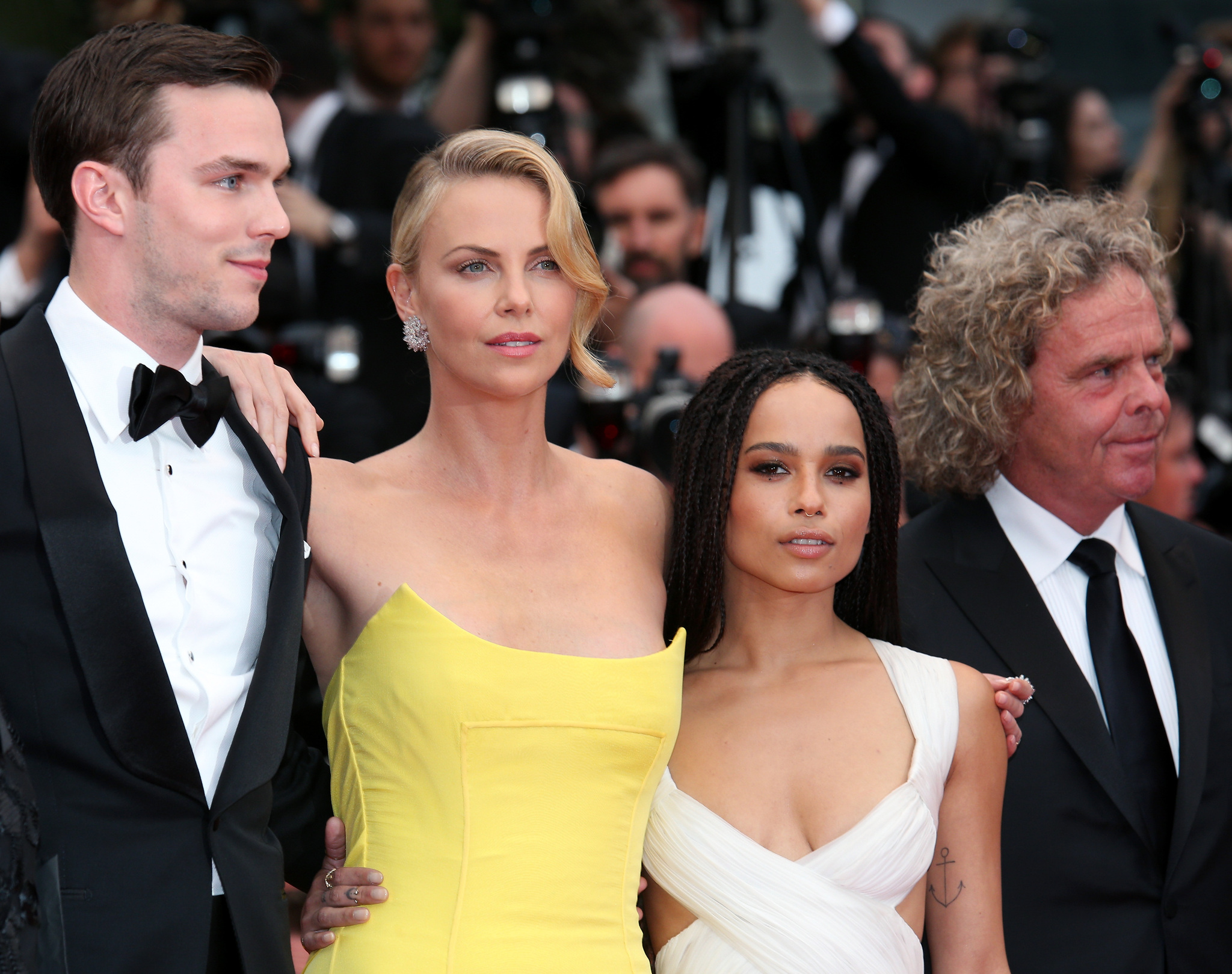 Charlize Theron, Nicholas Hoult, Doug Mitchell, Zoë Kravitz and Gisela Schober at event of Paseles Maksas: ituzio kelias (2015)