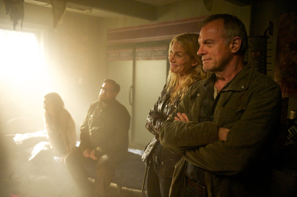 Still of Stephen Collins, Elizabeth Mitchell and Zak Orth in Revolution (2012)