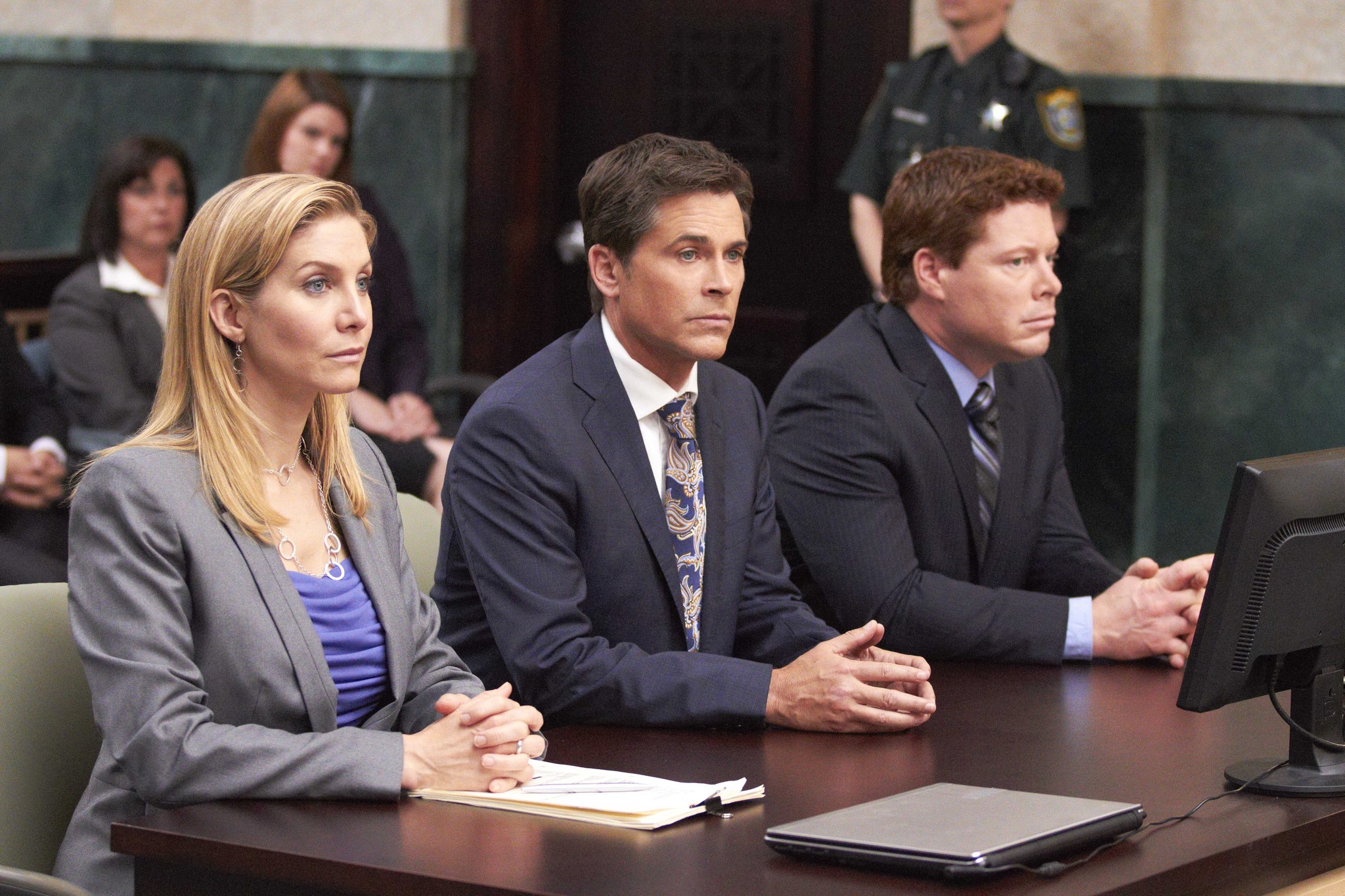 Still of Rob Lowe and Elizabeth Mitchell in Prosecuting Casey Anthony (2013)