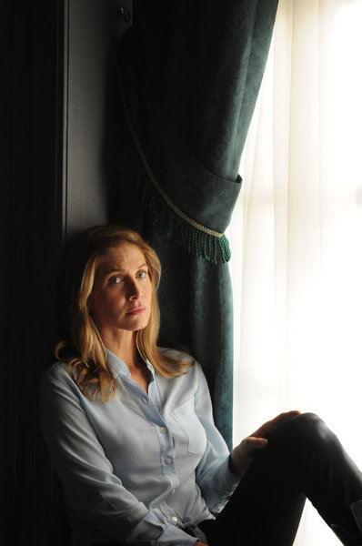 Still of Elizabeth Mitchell in Revolution (2012)