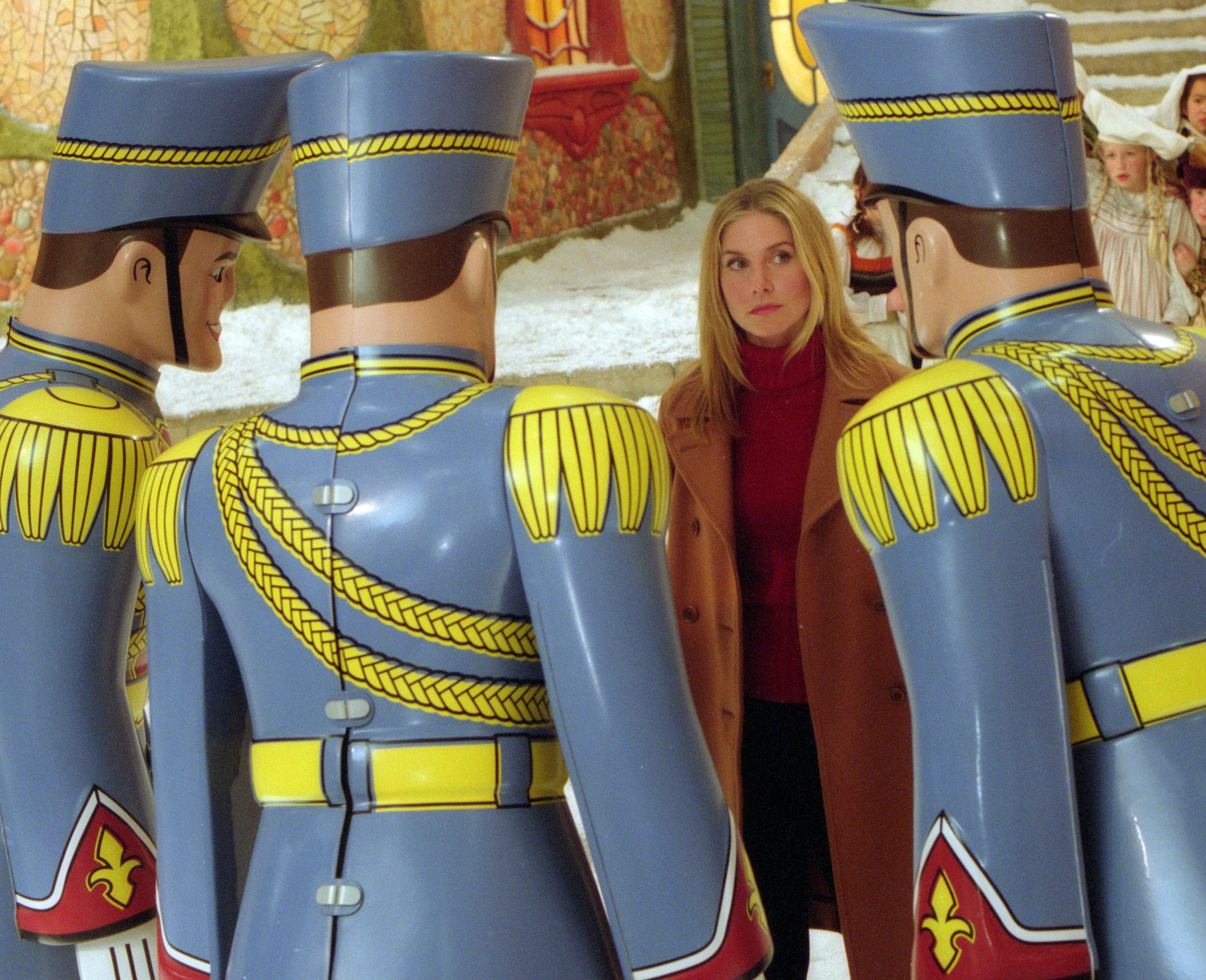 Still of Elizabeth Mitchell in The Santa Clause 2 (2002)