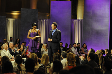 Still of Isaac Mizrahi and Kelly Rowland in The Fashion Show (2009)