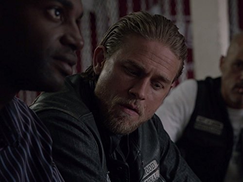 Still of Charlie Hunnam and Mo McRae in Sons of Anarchy (2008)