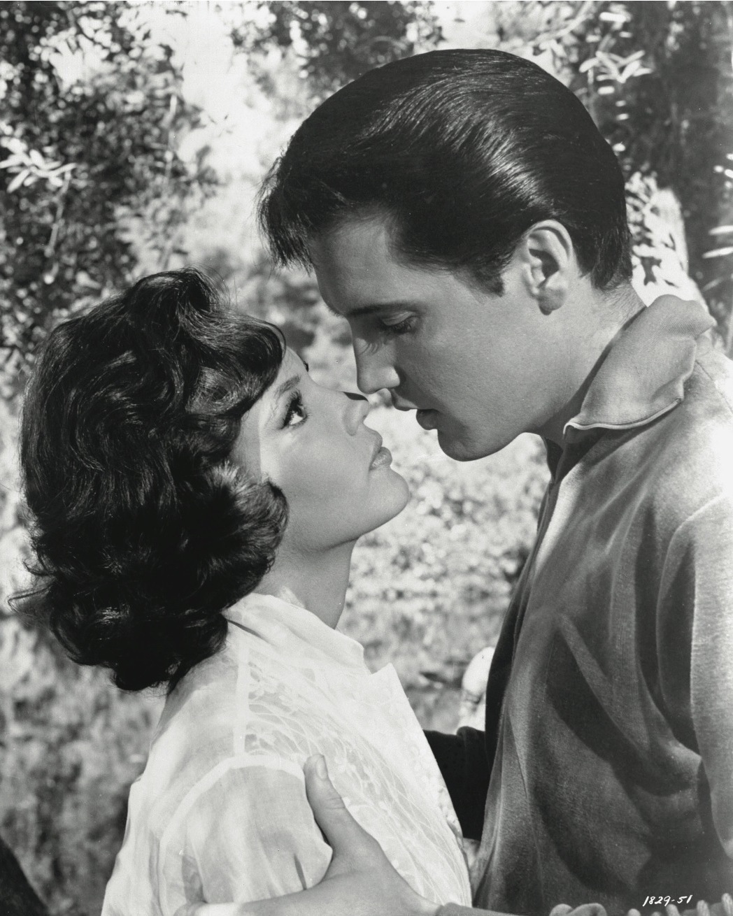 Still of Elvis Presley and Mary Ann Mobley in Girl Happy (1965)