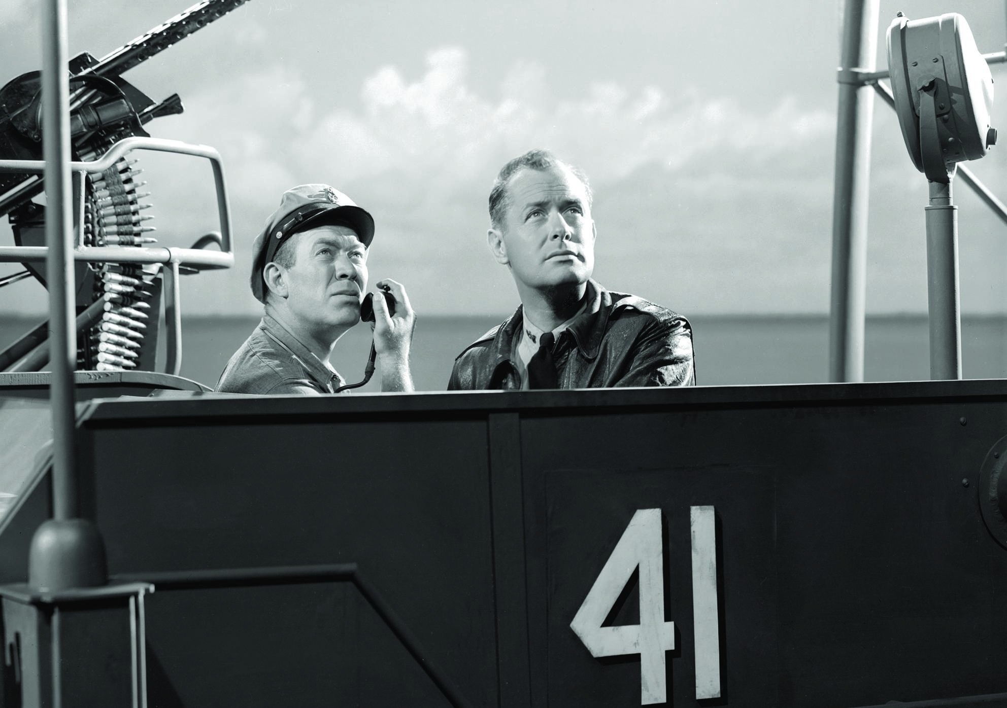Still of Ward Bond and Robert Montgomery in They Were Expendable (1945)