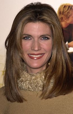 Julie Moran at event of The Mexican (2001)