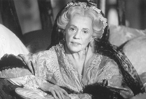 Still of Jeanne Moreau in Ilgai ir laimingai: Pelenes istorija (1998)