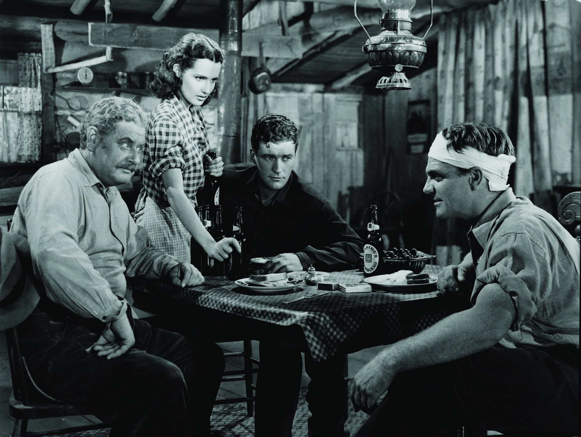 Still of James Cagney, Alan Hale, Brenda Marshall and Dennis Morgan in Captains of the Clouds (1942)