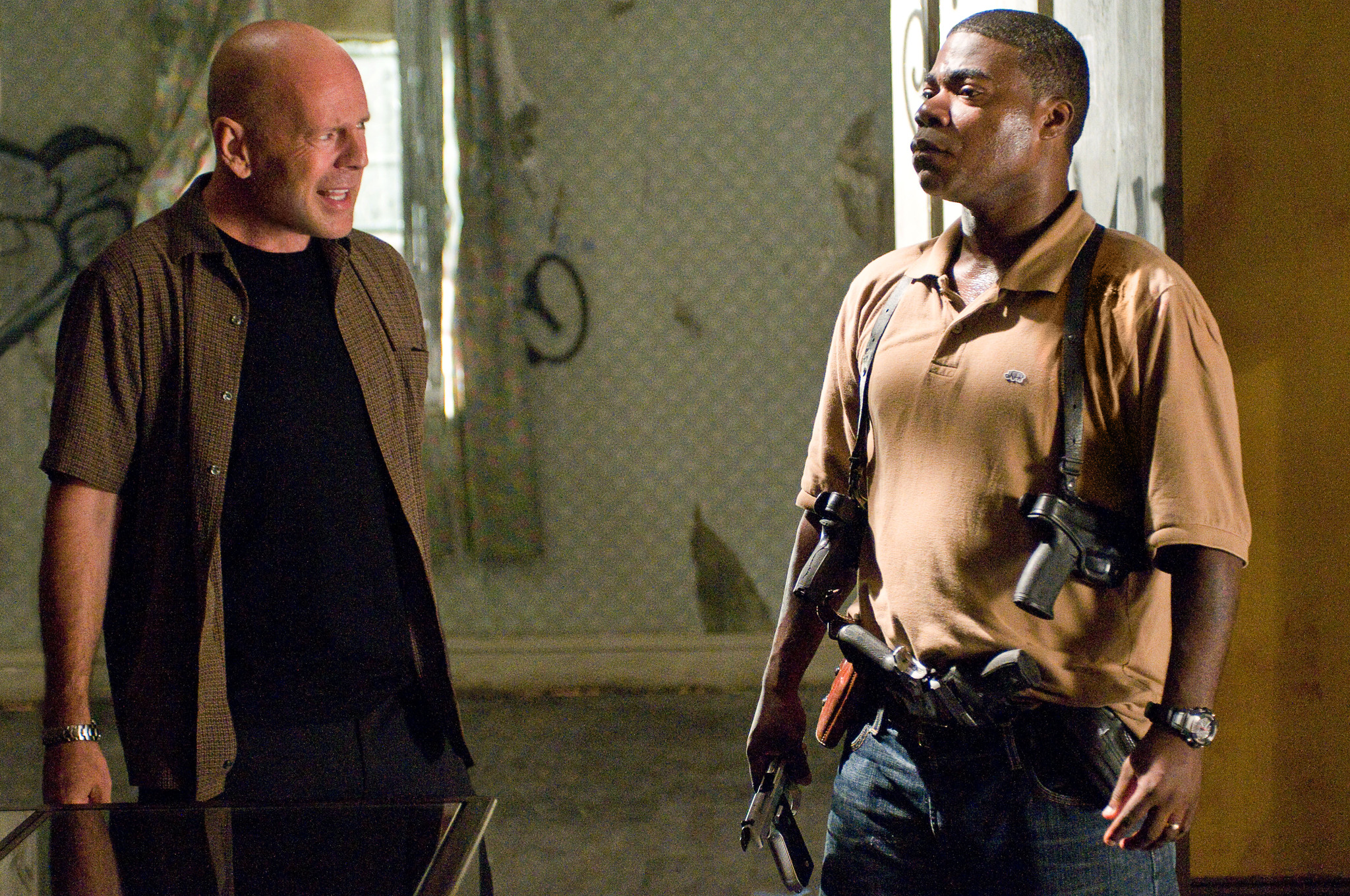 Still of Bruce Willis and Tracy Morgan in Tik nekvieskite faru! (2010)