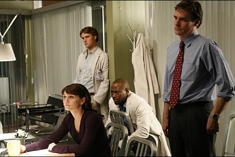 Still of Robert Sean Leonard, Omar Epps, Jennifer Morrison and Jesse Spencer in Hausas (2004)