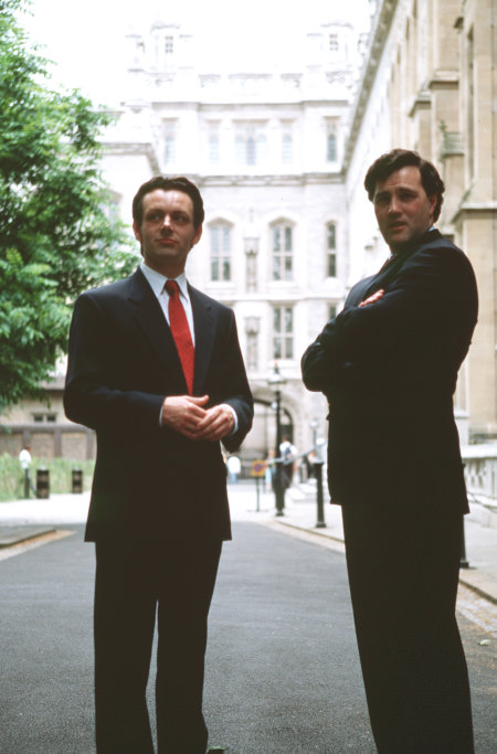 Still of David Morrissey and Michael Sheen in The Deal (2003)