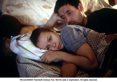 Still of Paddy Considine and Samantha Morton in In America (2002)