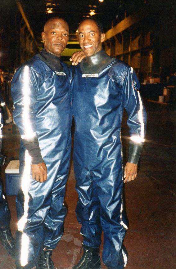 Samuel L. Jackson and Jeff Mosley (stunt double) on 