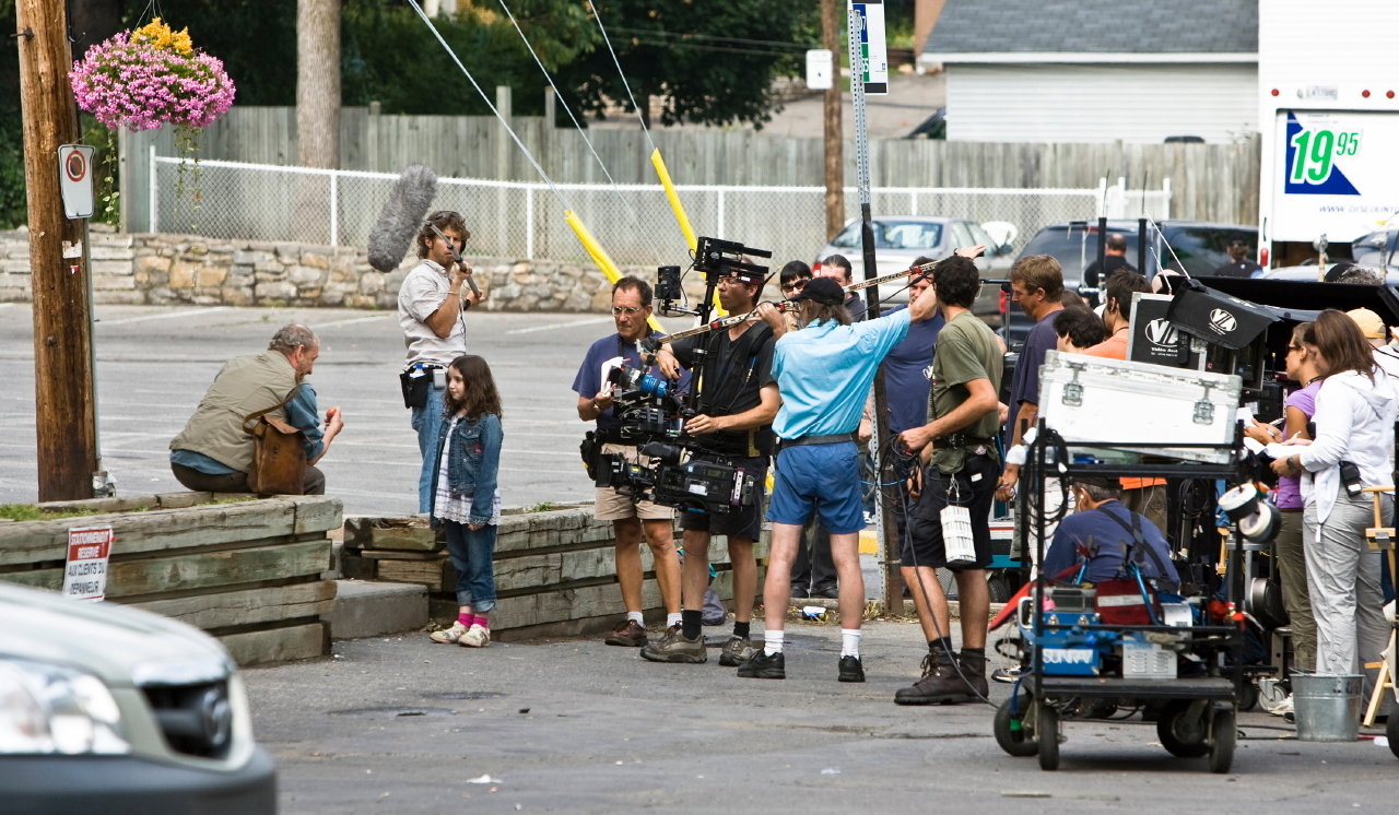 Robert Englund, Michel Bernier, Michel Paul Bélisle, François Guérin, Denis-Noel Mostert and Rebecca Windheim in Black Swarm (2007)