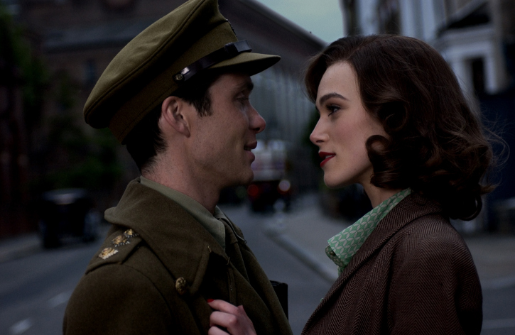 Still of Keira Knightley and Cillian Murphy in Meiles riba (2008)