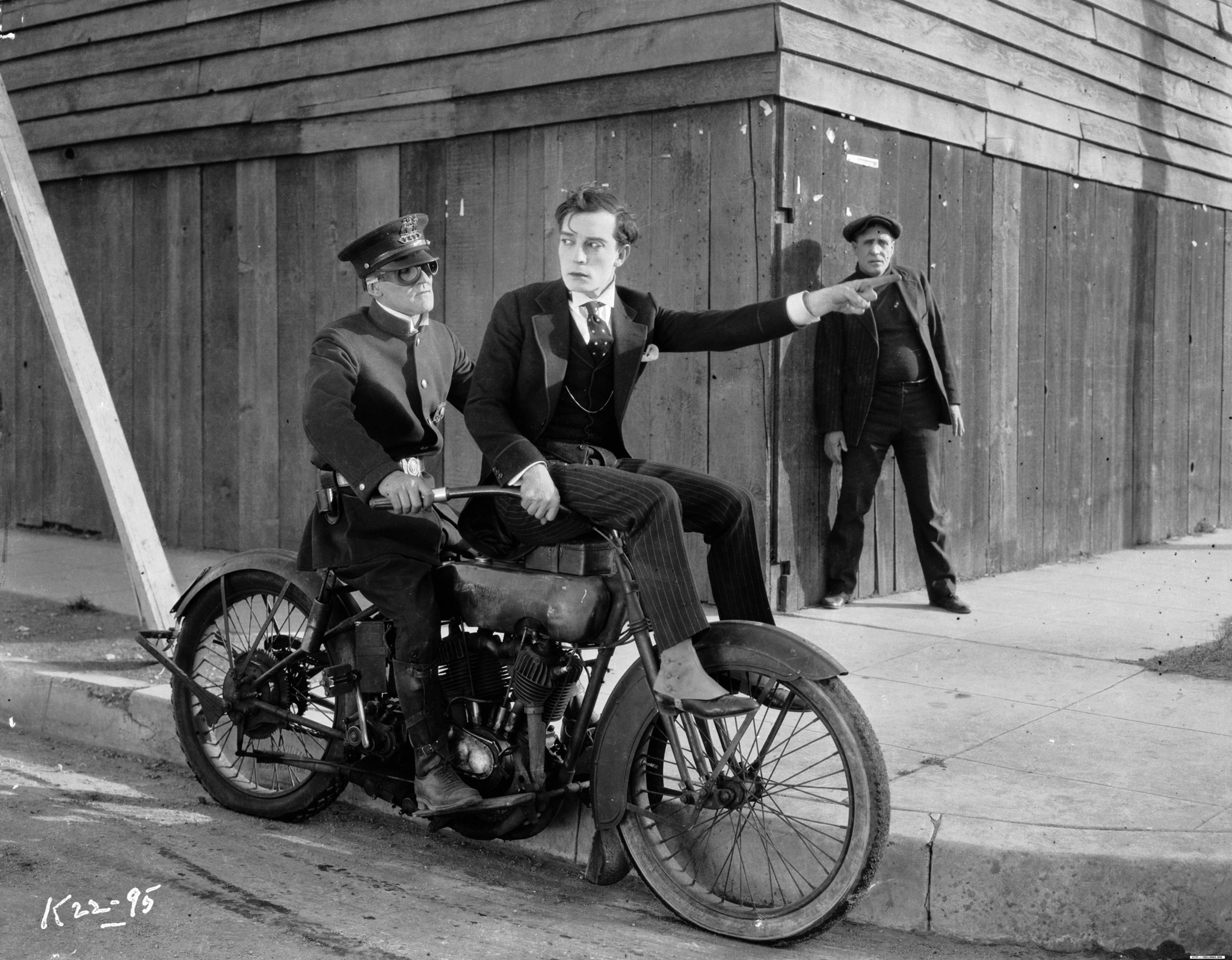 Still of Buster Keaton, Steve Murphy and Ford West in Sherlock Jr. (1924)