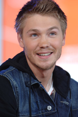 Chad Michael Murray at event of Total Request Live (1999)