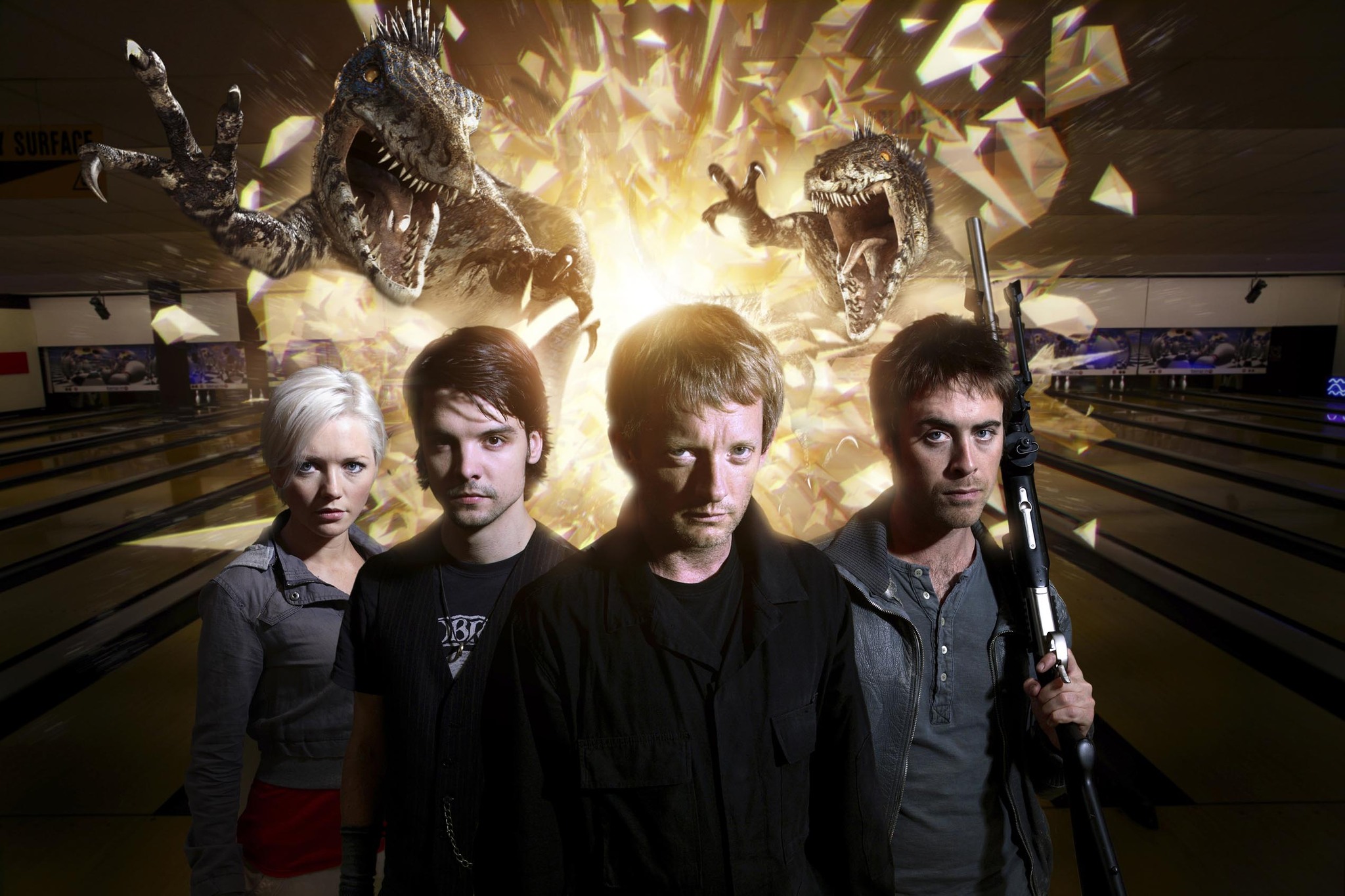 Still of Douglas Henshall, Andrew Lee Potts, James Murray and Hannah Spearritt in Primeval (2007)