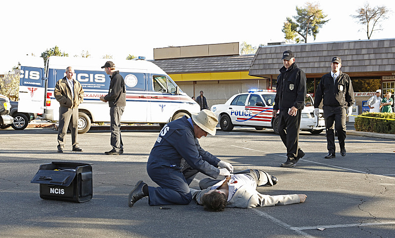 Still of Mark Harmon, David McCallum, Sean Murray and Michael Weatherly in NCIS: Naval Criminal Investigative Service (2003)