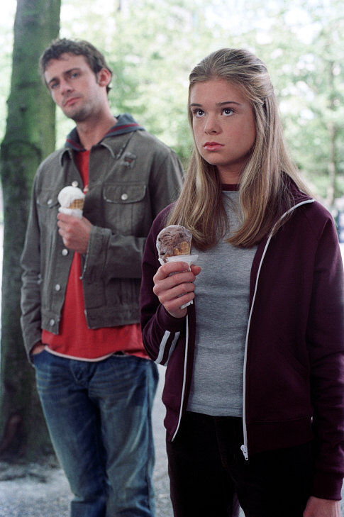 Callum Blue and Ellen Muth in Dead Like Me (2003)