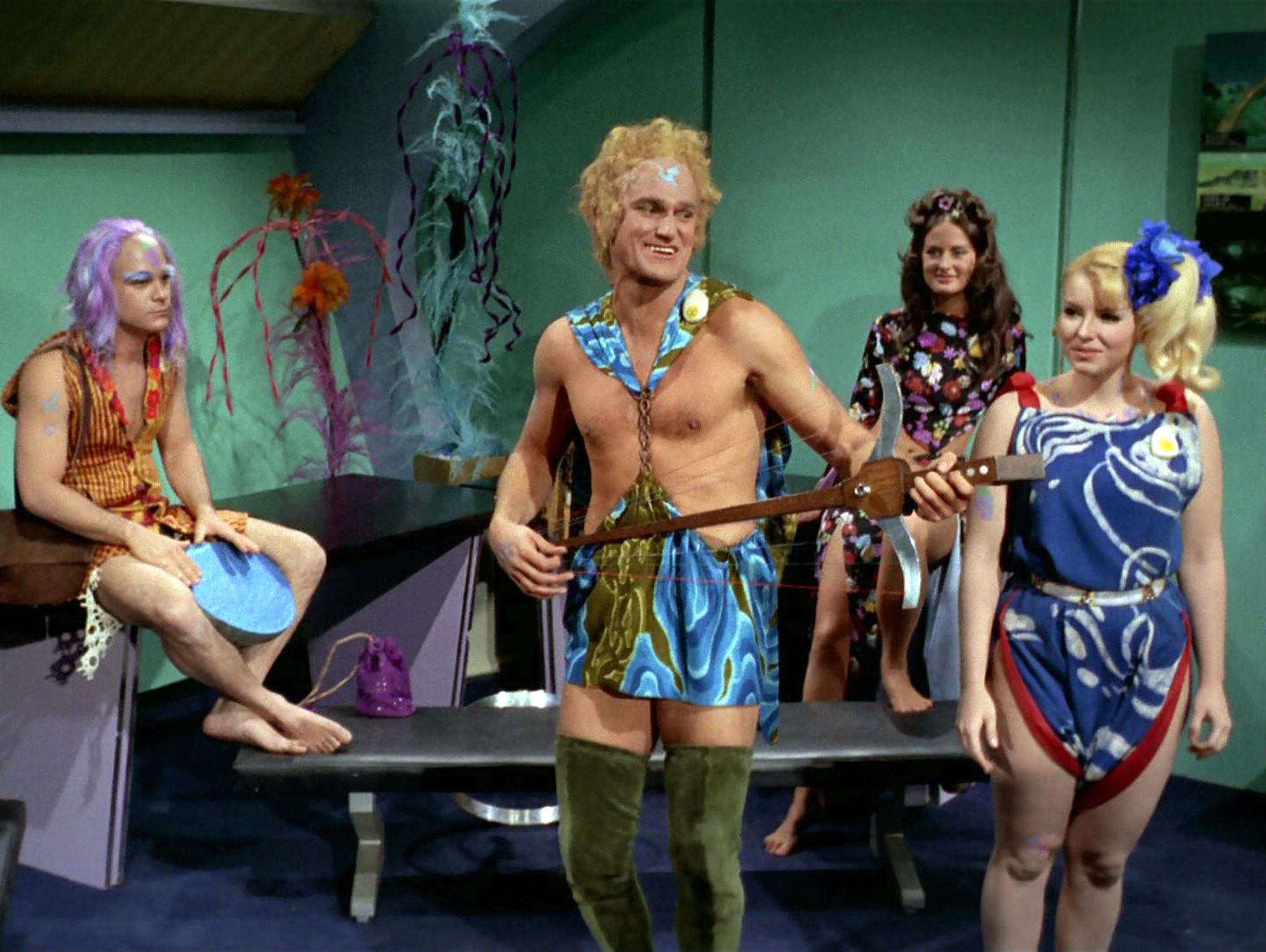 Still of Victor Brandt, Deborah Downey and Charles Napier in Star Trek (1966)