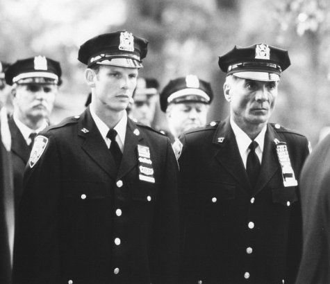 Still of Peter Berg and Arthur J. Nascarella in Cop Land (1997)