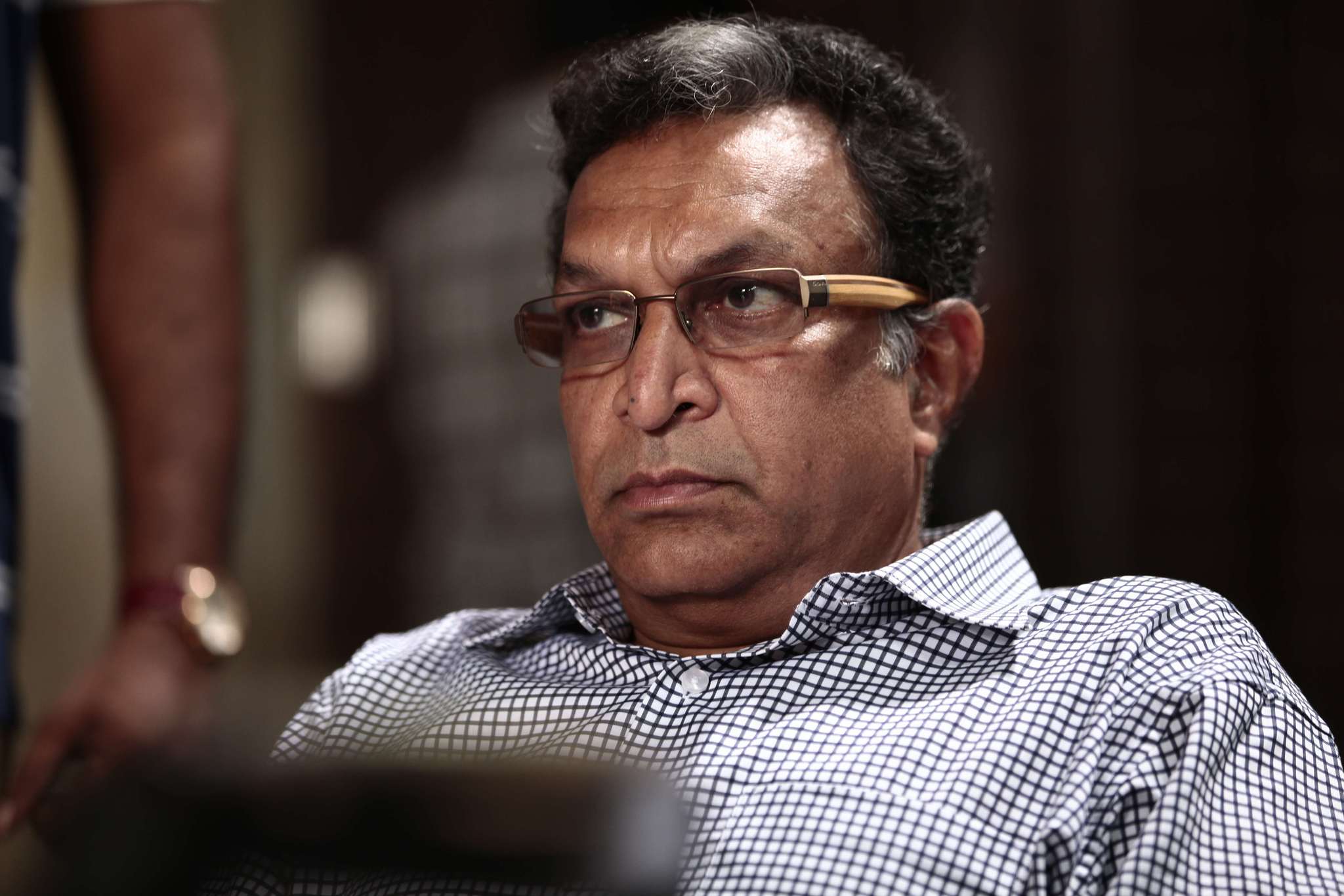 Still of Nasser in Mugamoodi (2012)