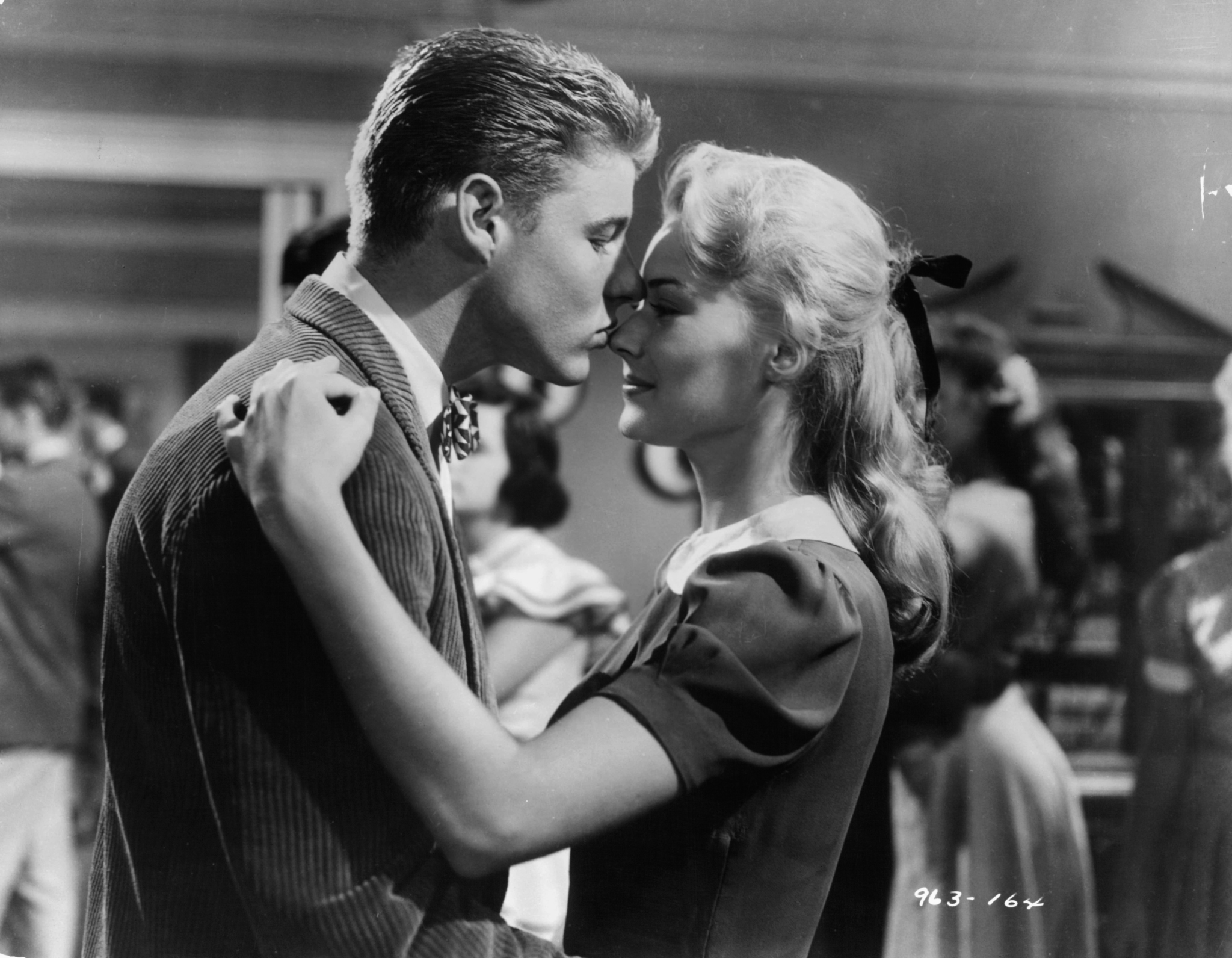 Still of Hope Lange and David Nelson in Peyton Place (1957)