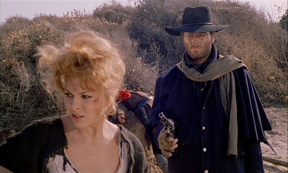 Still of Loredana Nusciak and Franco Nero in Django (1966)