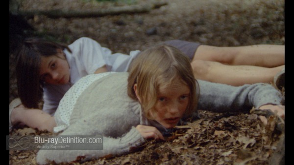 Sophie Neville as Titty with Suzanna Hamilton as Susan in 'SWALLOWS & AMAZONS'(1974)
