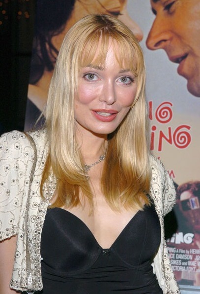 Lorielle New at event of Going Shopping (2005)