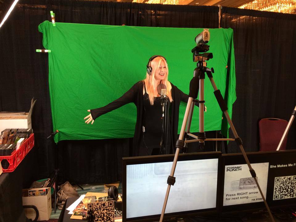 Doing some green screen fun and shoutouts at Fanboy Expo Tampa 2014 for someones project
