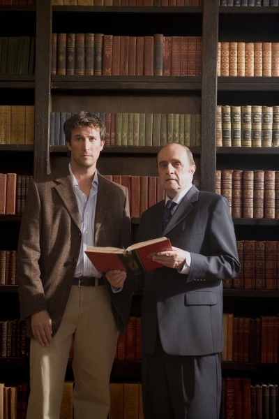 Still of Noah Wyle and Bob Newhart in The Librarian: Return to King Solomon's Mines (2006)