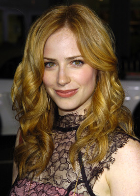 Jaime Ray Newman at event of Penktadienio vakaro ziburiai (2004)