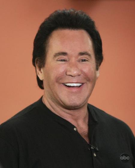 Still of Wayne Newton in Dancing with the Stars (2005)