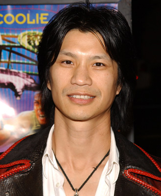 Dustin Nguyen at event of Kung fu (2004)