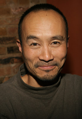 Long Nguyen at event of Journey from the Fall (2006)