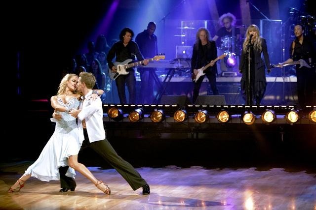 Still of Stevie Nicks and Damian Whitewood in Dancing with the Stars (2005)
