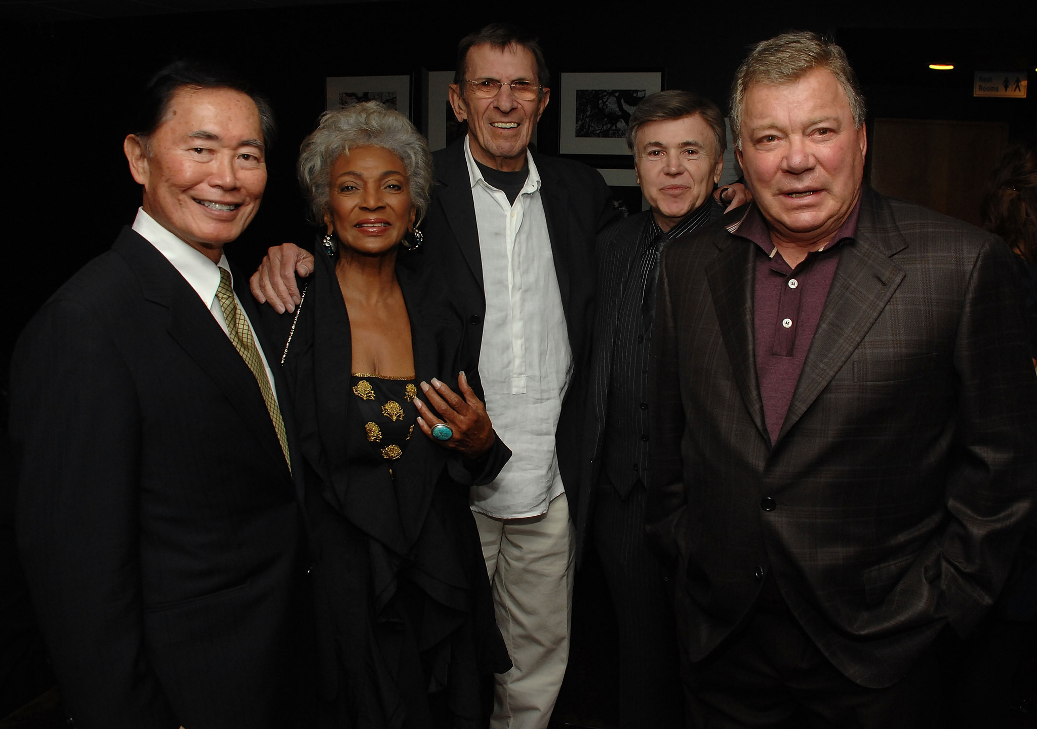 Walter Koenig, Leonard Nimoy, George Takei and Nichelle Nichols