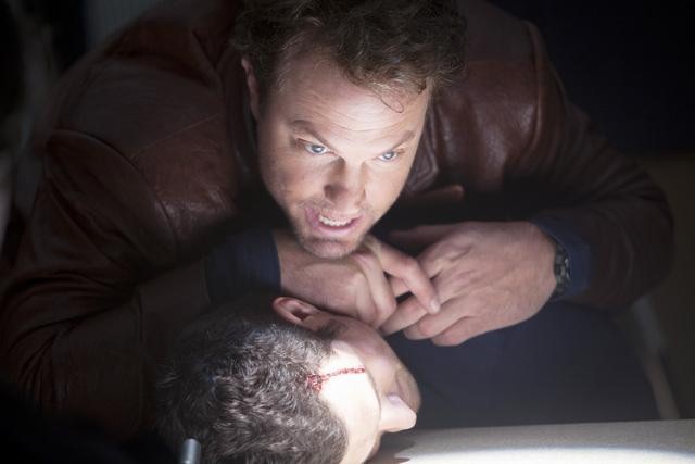 Still of Adam Baldwin and Stefan Niemczyk in Kastlas (2009)