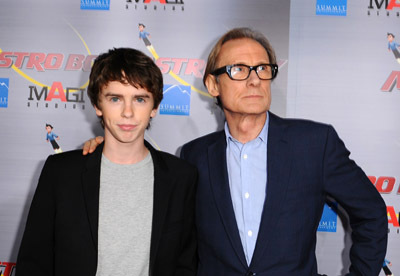 Freddie Highmore and Bill Nighy at event of Astro Boy (2009)