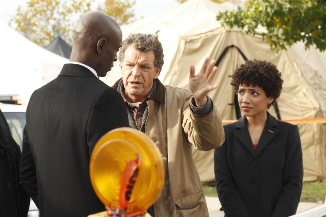 Still of John Noble, Lance Reddick and Jasika Nicole in Ties riba (2008)