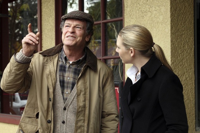 Still of John Noble and Anna Torv in Ties riba (2008)