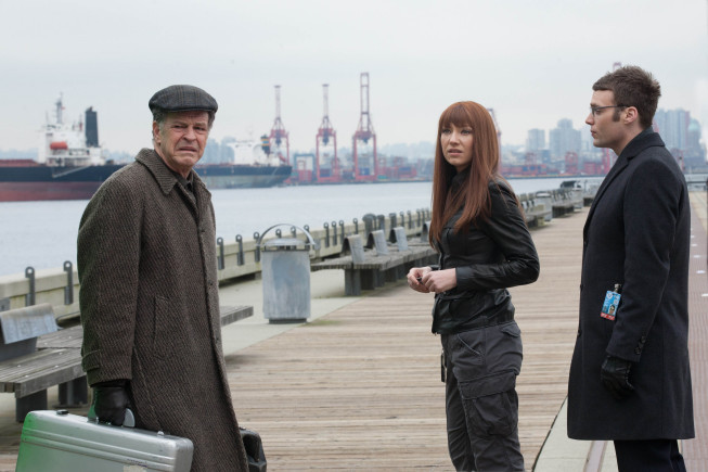 Still of Seth Gabel, John Noble and Anna Torv in Ties riba (2008)