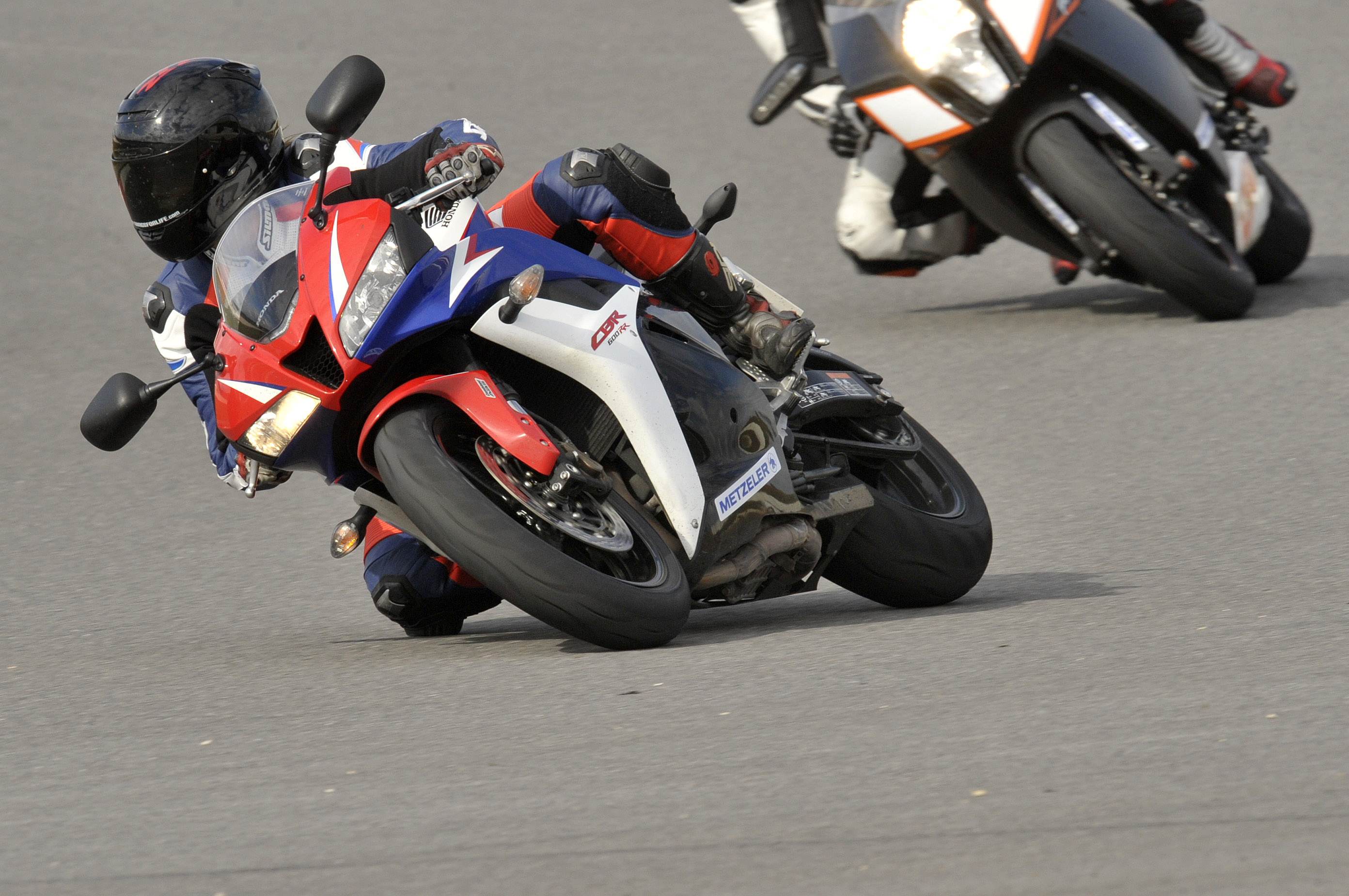 Esther Nubiola at Portimao track.